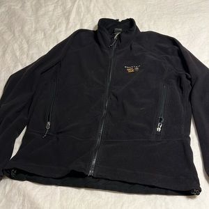 Lightweight mid layer fleece